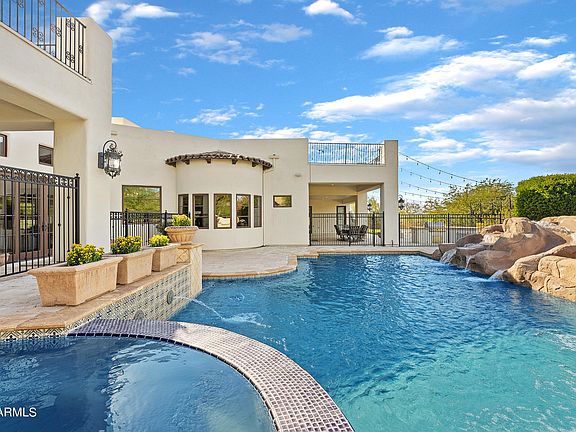 5th image of 4042 N PINNACLE HILLS Circle