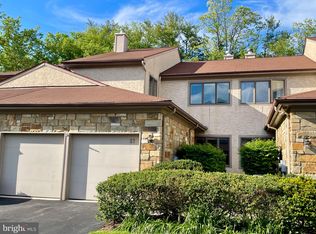 57 Woodmont Dr, Lawrence Township, NJ 08648