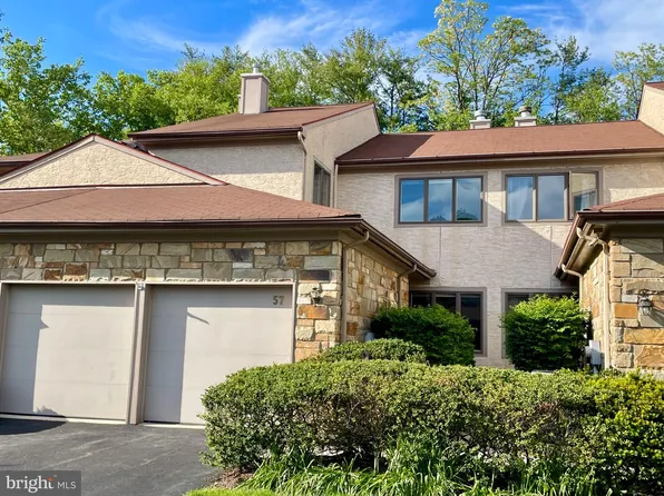 57 Woodmont Dr, Lawrence Township, NJ 08648