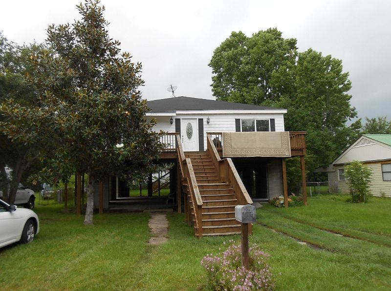 1st image of 2317 Seneca Ave