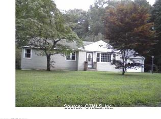 5 Deer Run Rd, Clinton, CT 06413