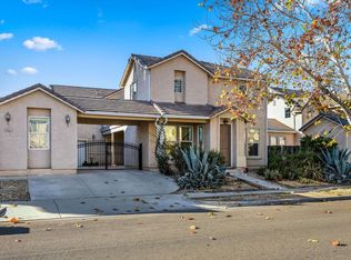 447 Henley Pkwy, Patterson, CA 95363