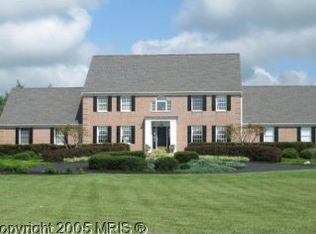 2320 Kings Arms Dr, Fallston, MD 21047