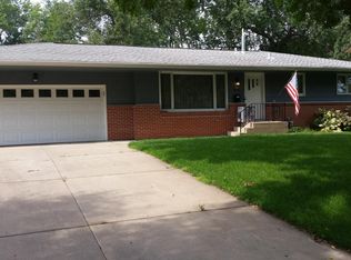 6840 Jefferson St NE, Fridley, MN 55432