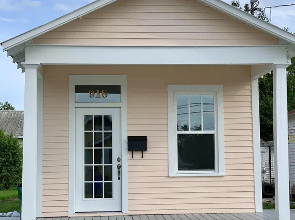 918 Florence St, Morgan City, LA 70380