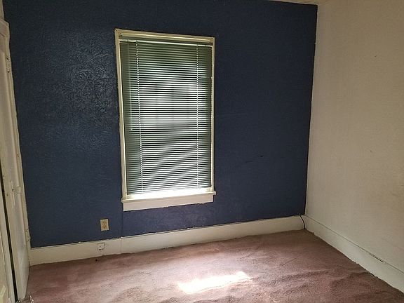 5th image of 1420 Corby Blvd