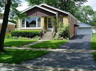 4336 W 109th St, Oak Lawn, IL