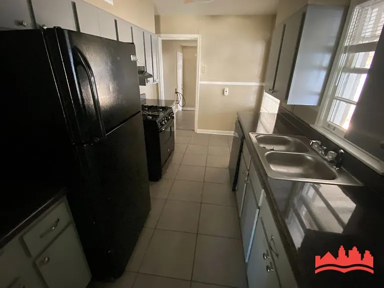 4711 Given Ave — Photo 5