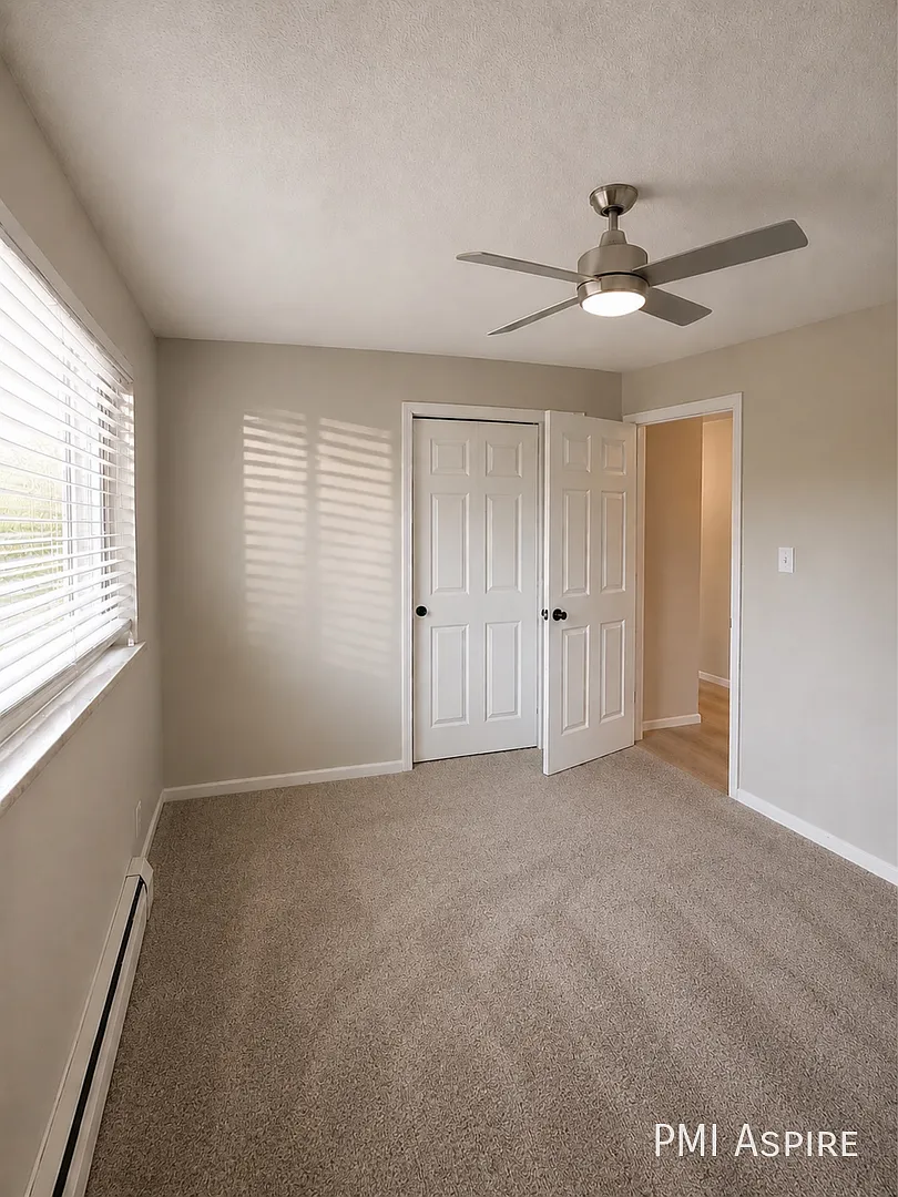 8944 W 54th Pl — Photo 2