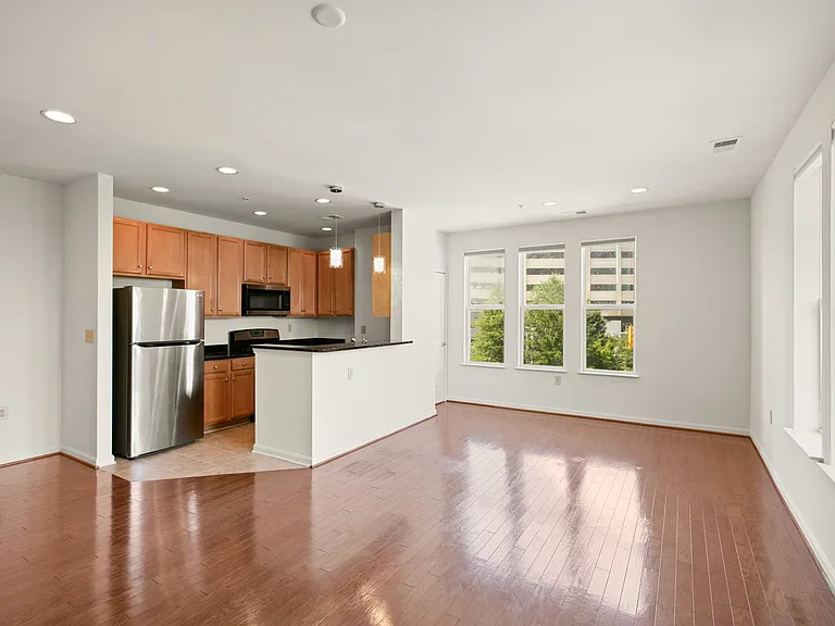 2665 Prosperity Ave #353 — Photo 8