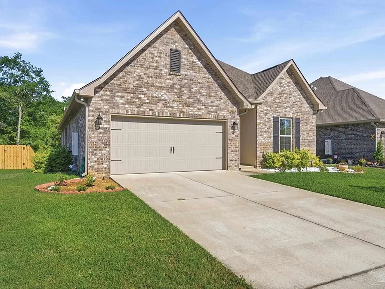 3203 Mountain Laurel Trl — Photo 2