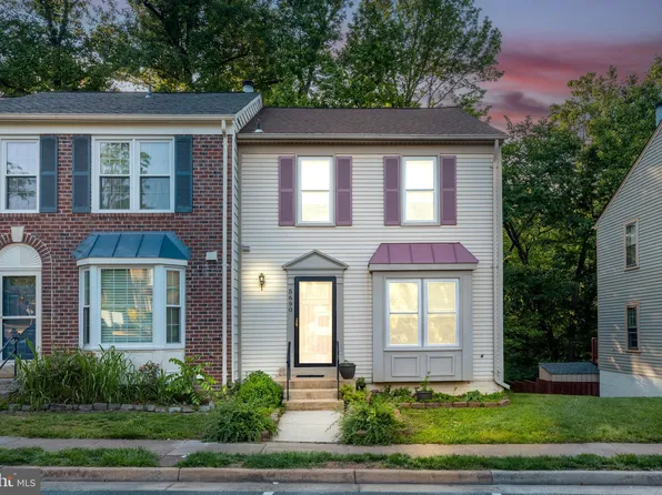 5690 Chapel Run Ct, Centreville, VA 20120