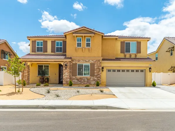 2040 Brittlebush St, Palmdale, CA 93551