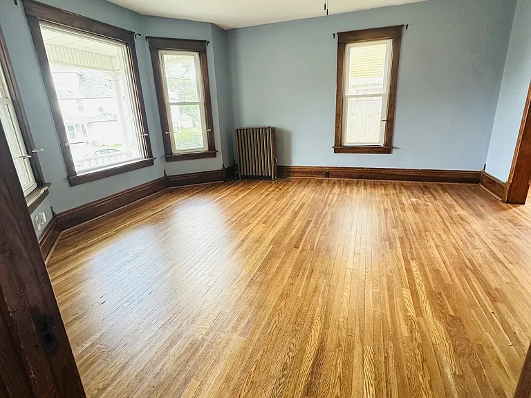 509 W Long Ave — Photo 4