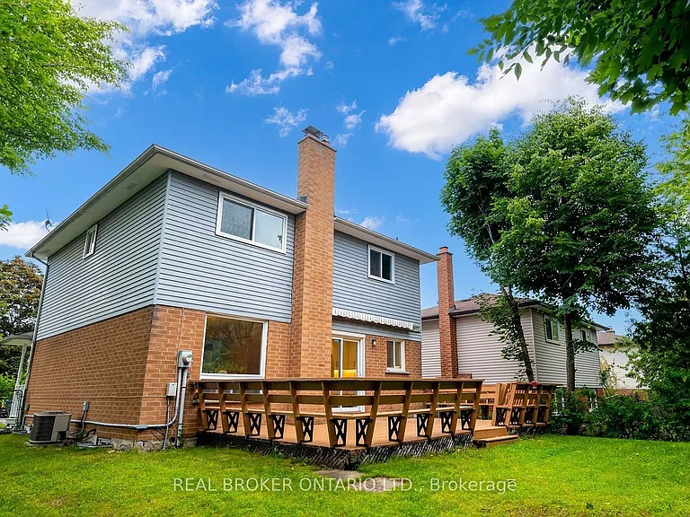 47 Rotary Dr — Photo 24