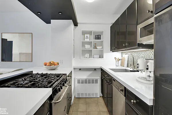 Rented by Brown Harris Stevens | media 16