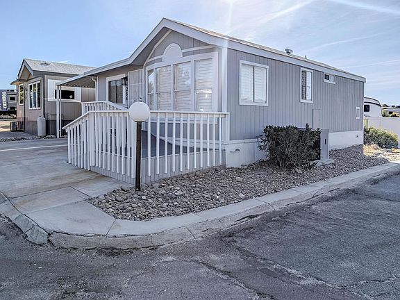 4th image of 70200 Dillon Rd #284