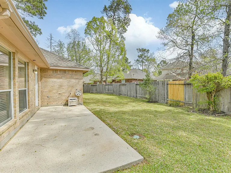 7 Heron Hollow Ct — Photo 29