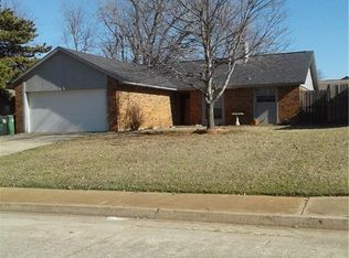 1720 Greenway Ave, Yukon, OK 73099