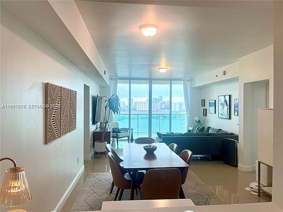 2nd image of 3330 NE 190th St APT 1615