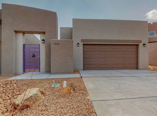 1230 Tierra Verde Loop NW, Los Lunas, NM 87031