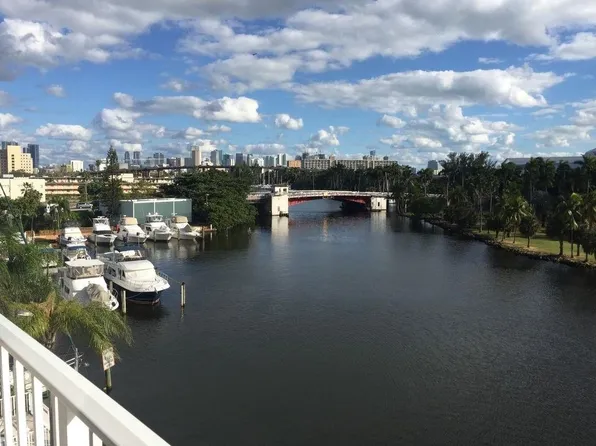 1740 NW North River Dr APT 518, Miami, FL 33125