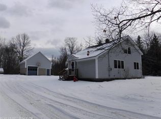 398 Backkingdom Rd, Mexico, ME 04257