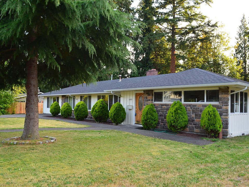1st image of 18531 61st Pl NE