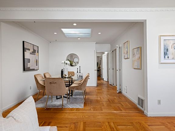 5th image of 665 27th St