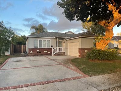 19361 Archwood St, Reseda, CA, 91335