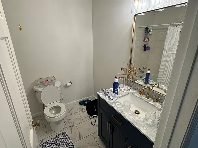 525 Waddell St #10 — Photo 9