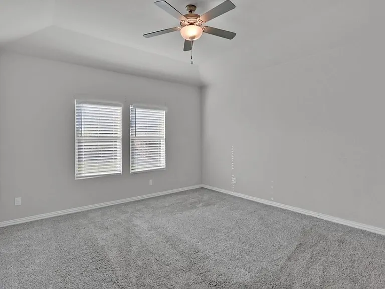 Master Bedroom_downstairs.