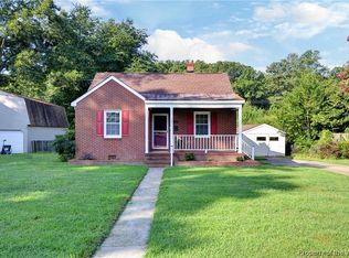 17 Beaconsdale Ln, Newport News, VA 23601