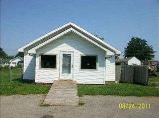 1212 W 18th St, Muncie, IN 47302