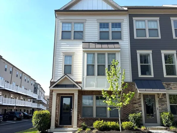 1145 Madeira Ter SE, Leesburg, VA 20175