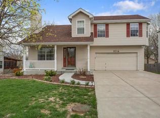 5714 Walnut Creek Blvd, Saint Charles, MO