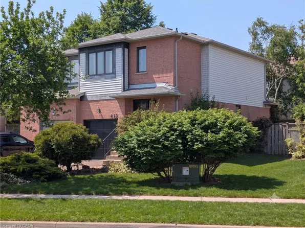 413 Levanna Ln, Oakville, ON L6H 6B8