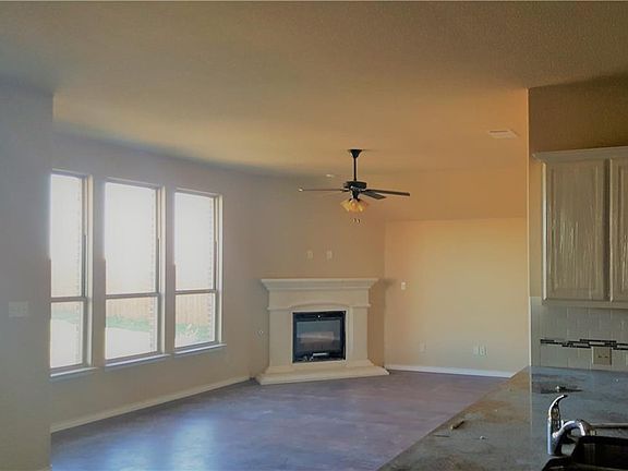 3rd image of 3009 Black Hills Blvd