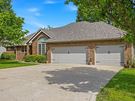 4th image of 475 Mockingbird Ridge