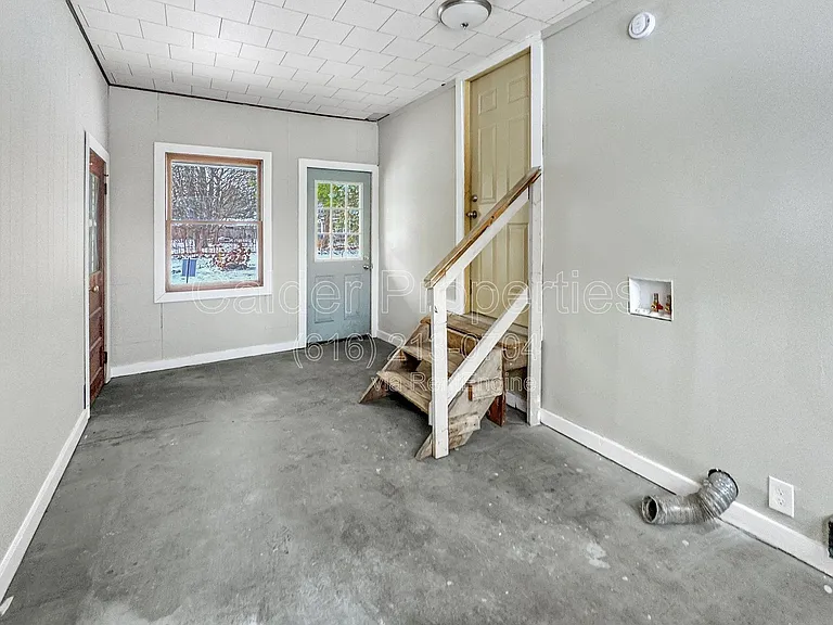7202 Melody Ln — Photo 15