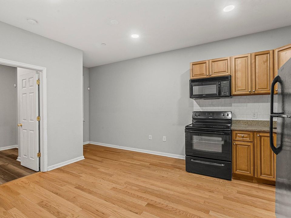 1st image of 1607 Willington St #1B