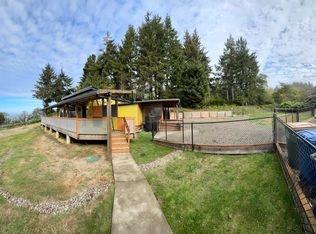 30 SE Yaquina View Dr, Newport, OR 97365
