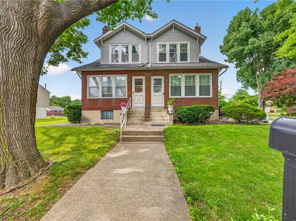 2831 W Columbia St, Allentown, PA 18104