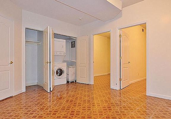 4th image of 567 Warren St #11