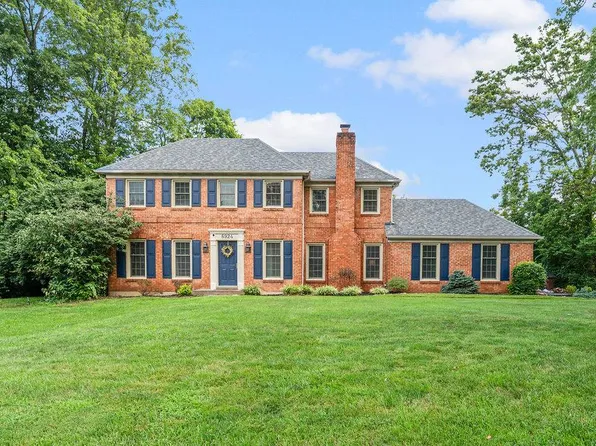 8924 Cypresspoint Ln, Cincinnati, OH 45249