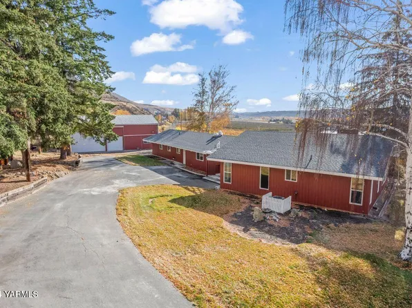 8121 Old Naches Hwy, Naches, WA 98937