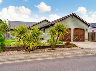 1103 Ash Grove Loop, Creswell, OR 97426