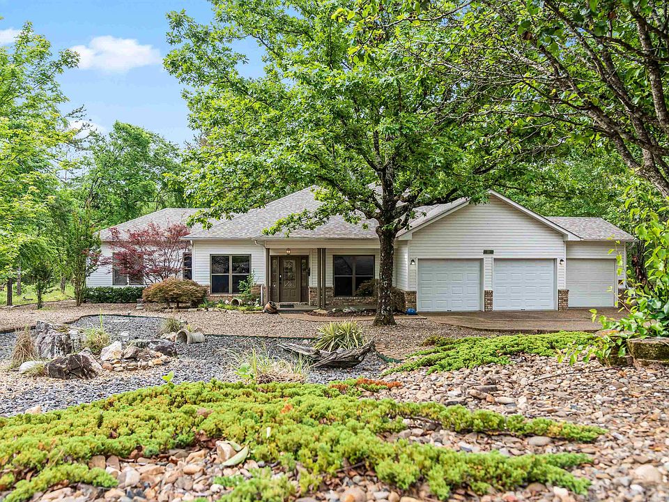 1st image of 230 Pizarro Dr