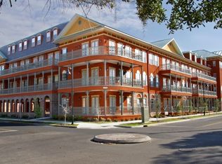 1320 NW 3rd Ave APT 350, Gainesville, FL 32603