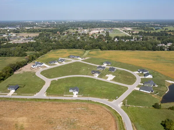 South Rdg, Moberly, MO 65270